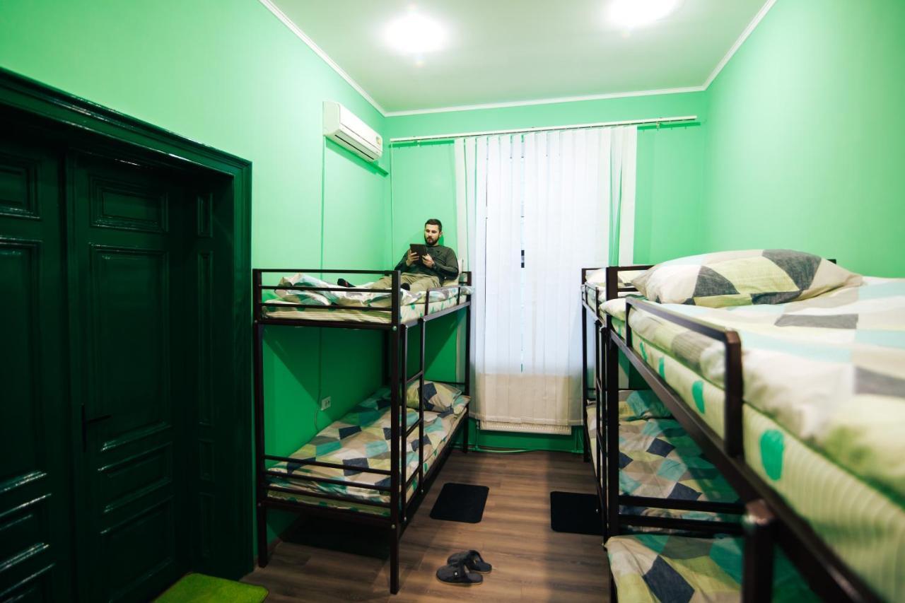 Hostel “Lime” 伊万诺-弗兰科夫斯克 外观 照片